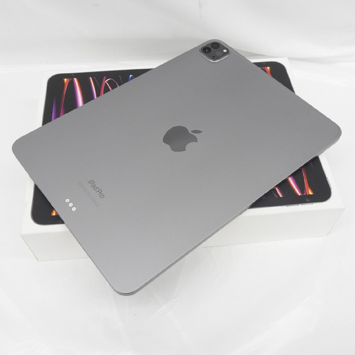 【美品】Apple アップル タブレット iPad Pro 11インチ 第4世代 Wi-Fi 256GB 2022年秋モデル MNXF3J/A スペースグレイ 842127279 0414の画像3