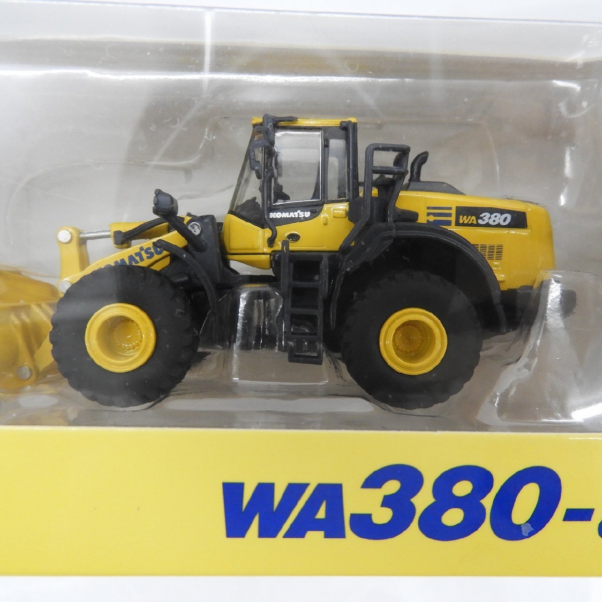 【未使用品】KOMATSU コマツ 1/87 WHEEL LOADER WA380-8 812111349 0414の画像2