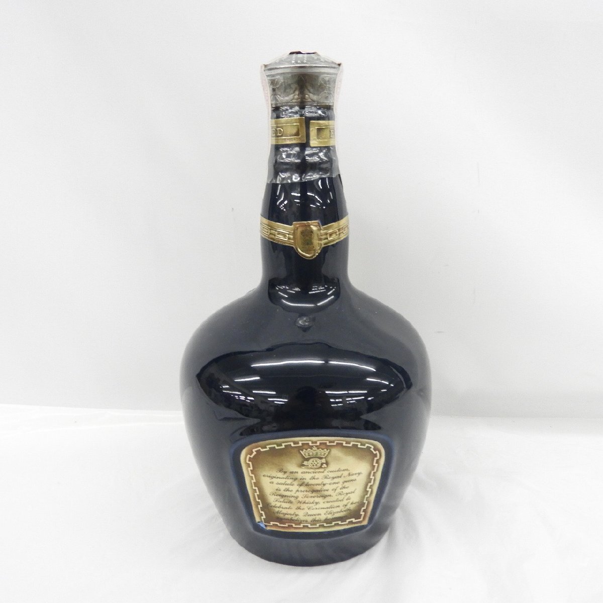 【未開栓】ROYAL SALUTE ロイヤルサルート 21年 青 陶器ボトル ウイスキー700ml 40％ 1363g 11556025 0430_画像4