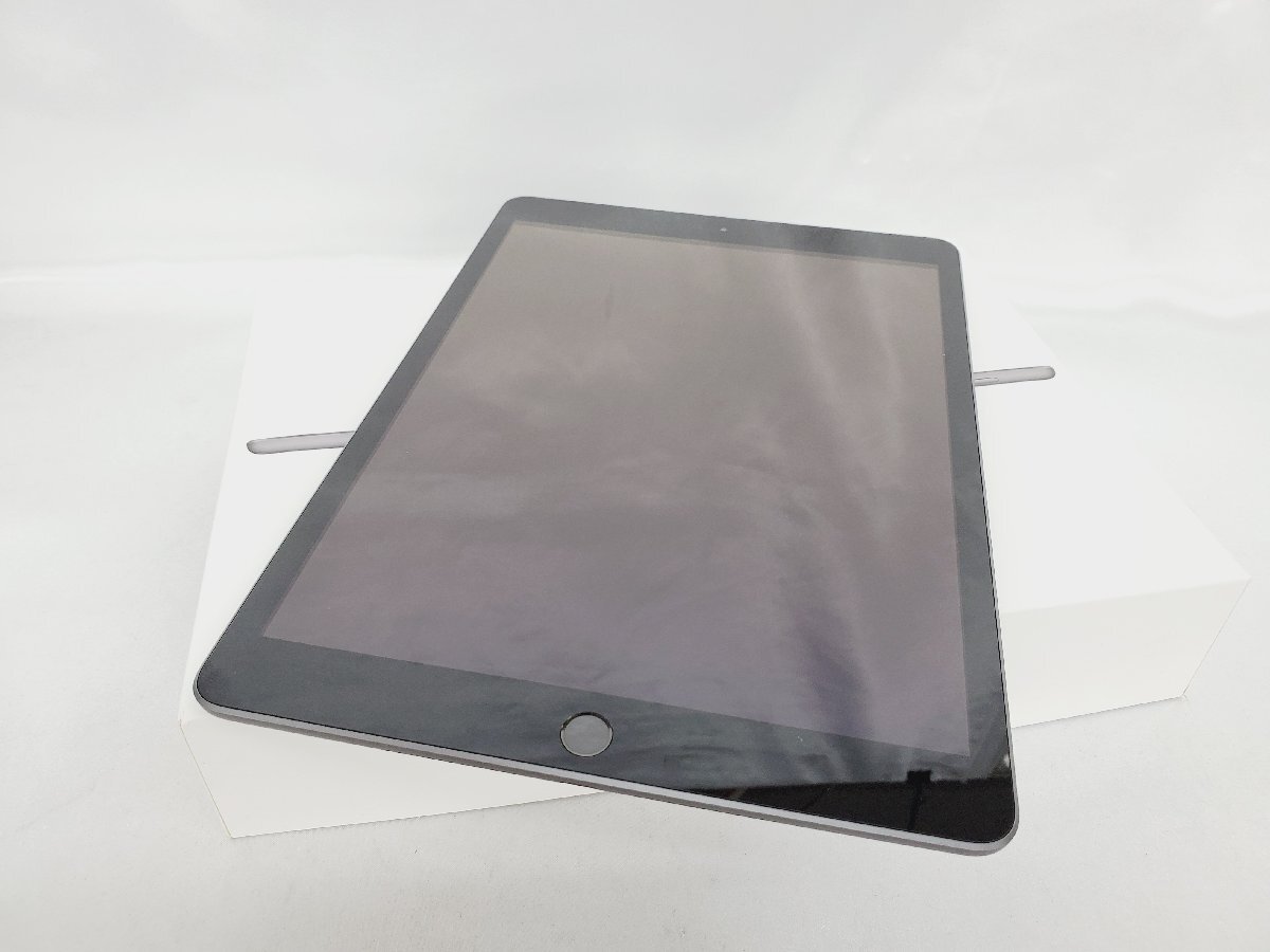 【美品】SoftBank タブレット Apple iPad 第7世代 10.2インチ 128GB MW6E2J/A スペースグレイ 判定○ ※SIMロック解除済み 11560747 0430の画像1