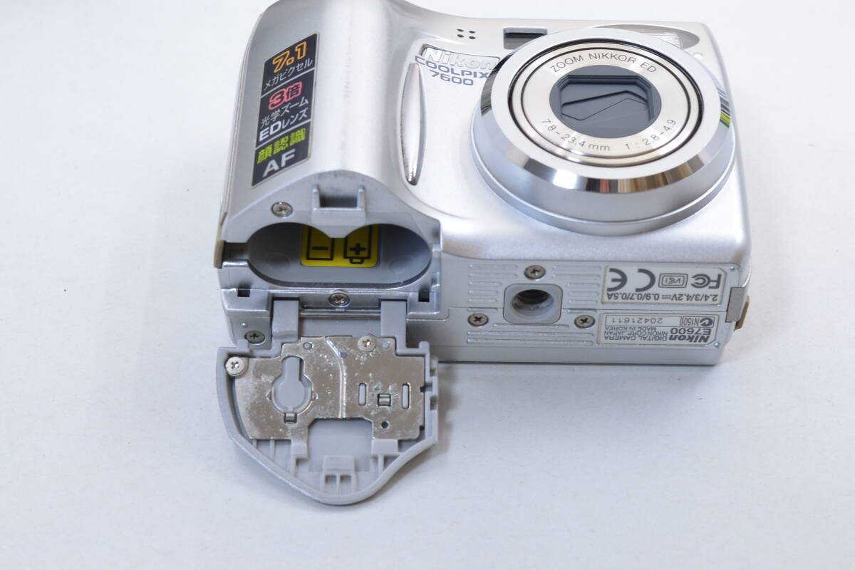 【ecoま】NIKON COOLPIX E7600 単三電池対応 コンパクトデジタルカメラの画像8