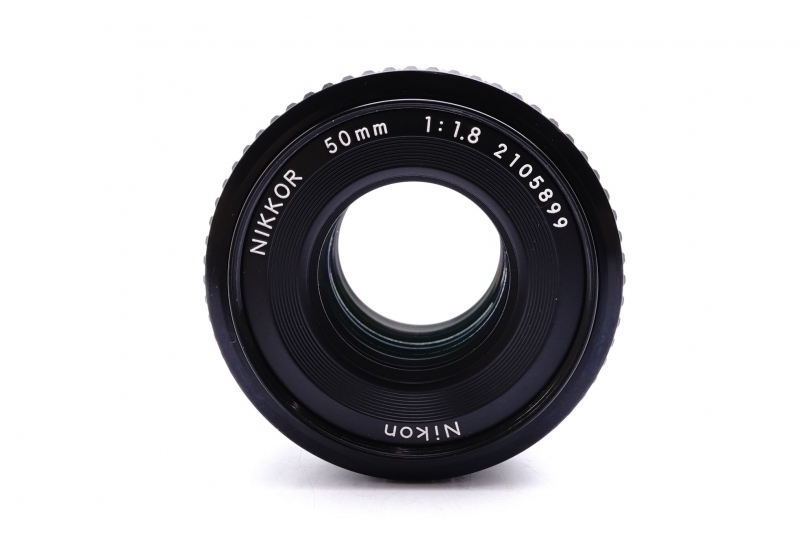 ★美品★ Nikon Ai-s NIKKOR 50mm F1.8 Lens ニコン レンズ キレイ 完動 ◆547_画像6