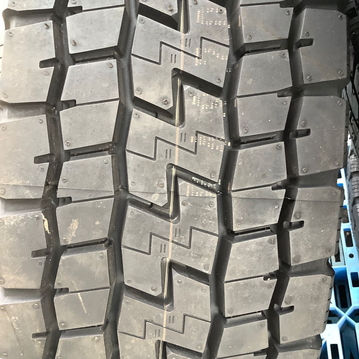 YOKOHAMA 245/80R17.5 133/131J ７１０Ｒ　ミックスタイヤ　オールシーズン　中型トラック　未使用品　２１年製　６本セット_画像9