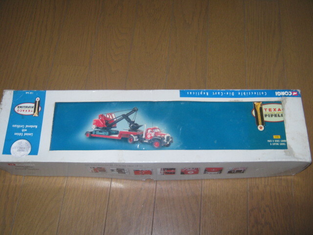  Corgi 1/50 TexacoTexaco Mack B Series Tractor & Lowboy Trailer & Luffing Shovel