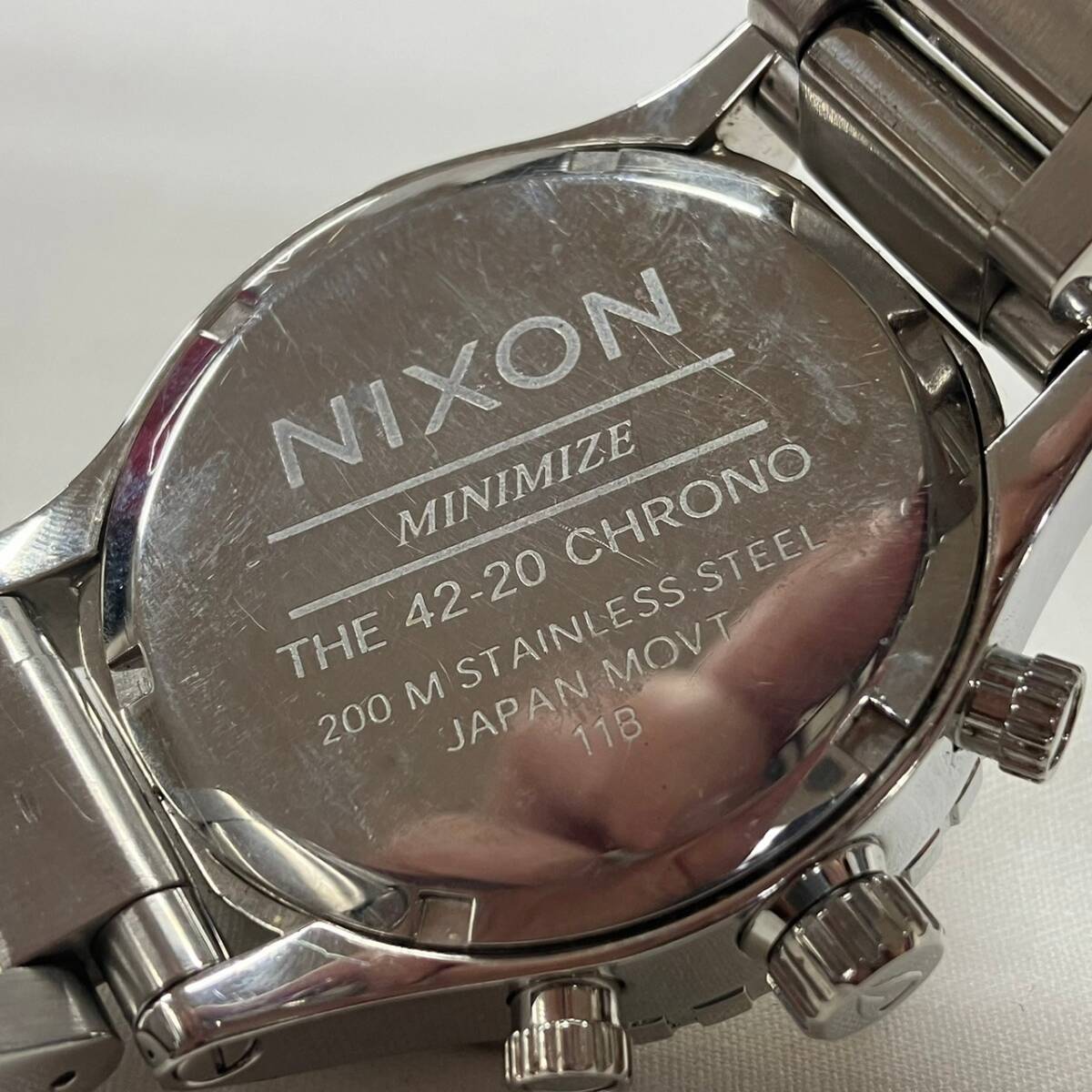 5060-1B 【ジャンク品】 NIXON ニクソン THE 42-20 CHRONO クロノグラフ クォーツ メンズ腕時計の画像4