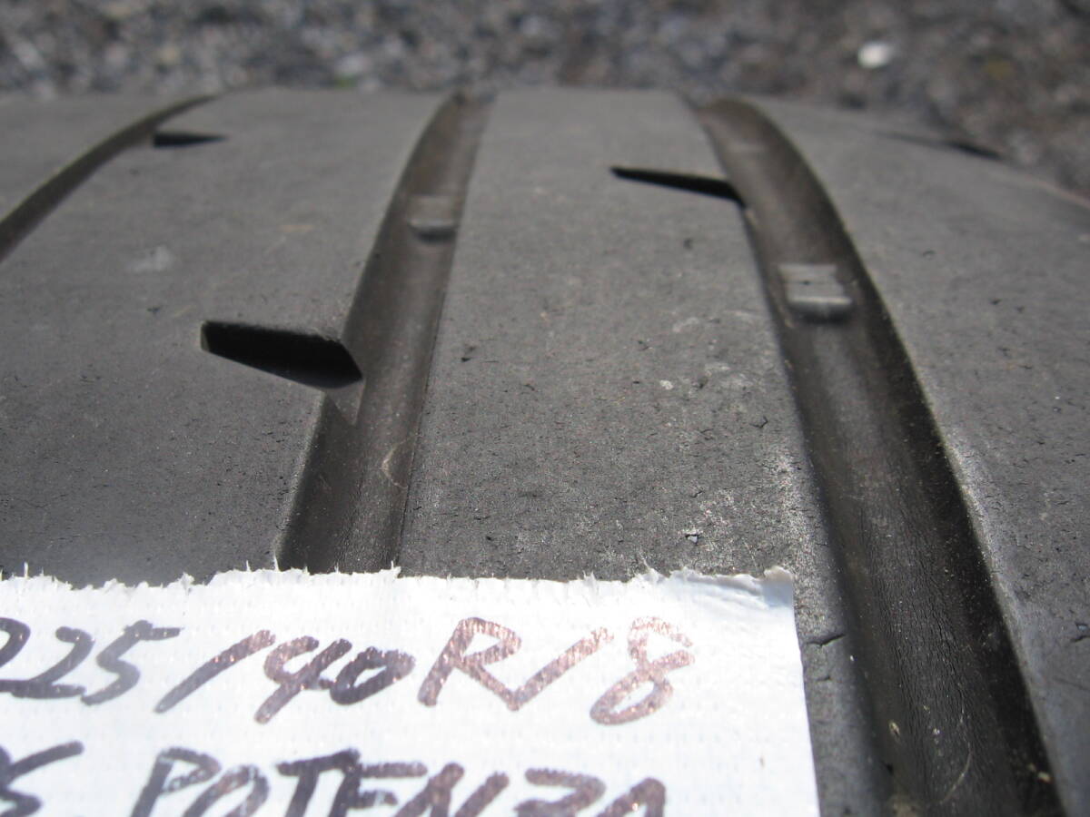 中古タイヤ　225/40R18　’21製　ブリジストン POTENZA RE-71RS　２本組　残・4.5ミリ_画像5