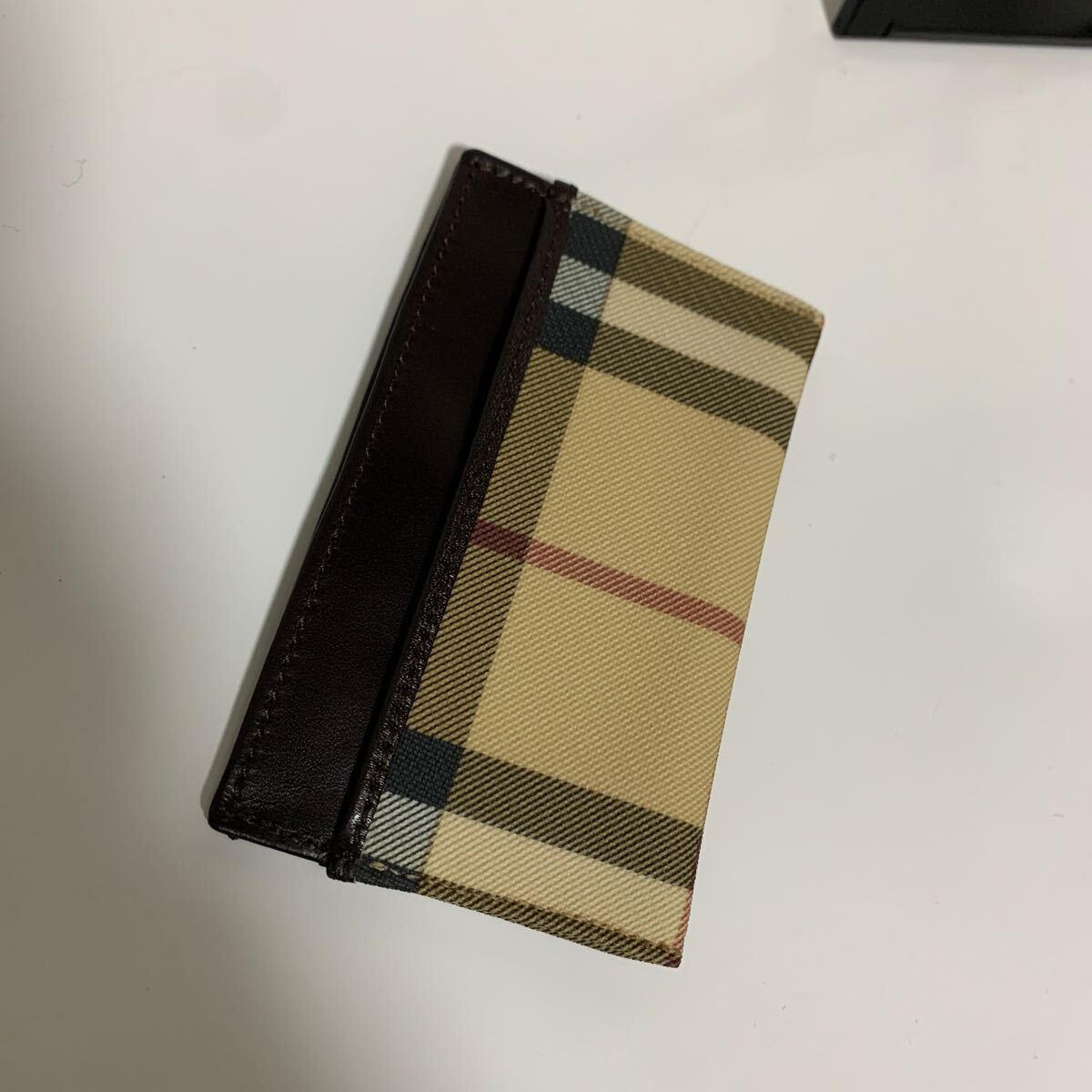 新品 未使用品 Burberry バーバリー ノバチェック レザー カードケース パスケース 定期入れ の画像2