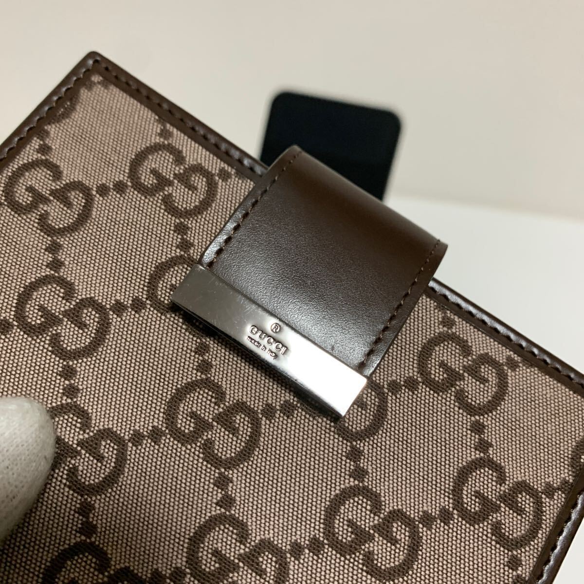 未使用品 美品 GUCCI グッチ GGキャンバス 二つ折り財布 ブラウン ダブルホックの画像5