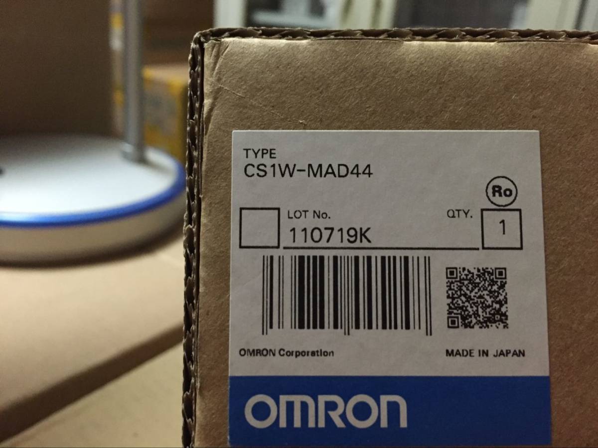 新品 OMRON/オムロン CS1W-MAD44 アナログ入出力ユニット 【６ヶ月保証】