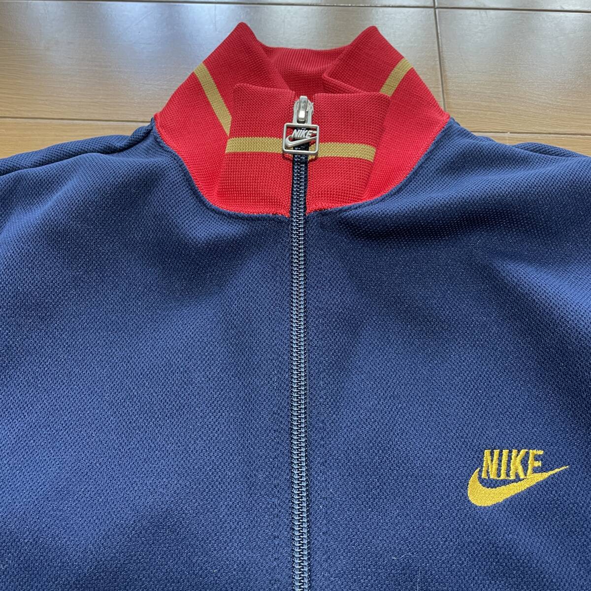 Z-18 ●NIKE/ナイキ（日本製・オールドビンテージ） サイズ M・紺！ セットアップ ジャージ（ジョガーパンツ）美品●の画像2