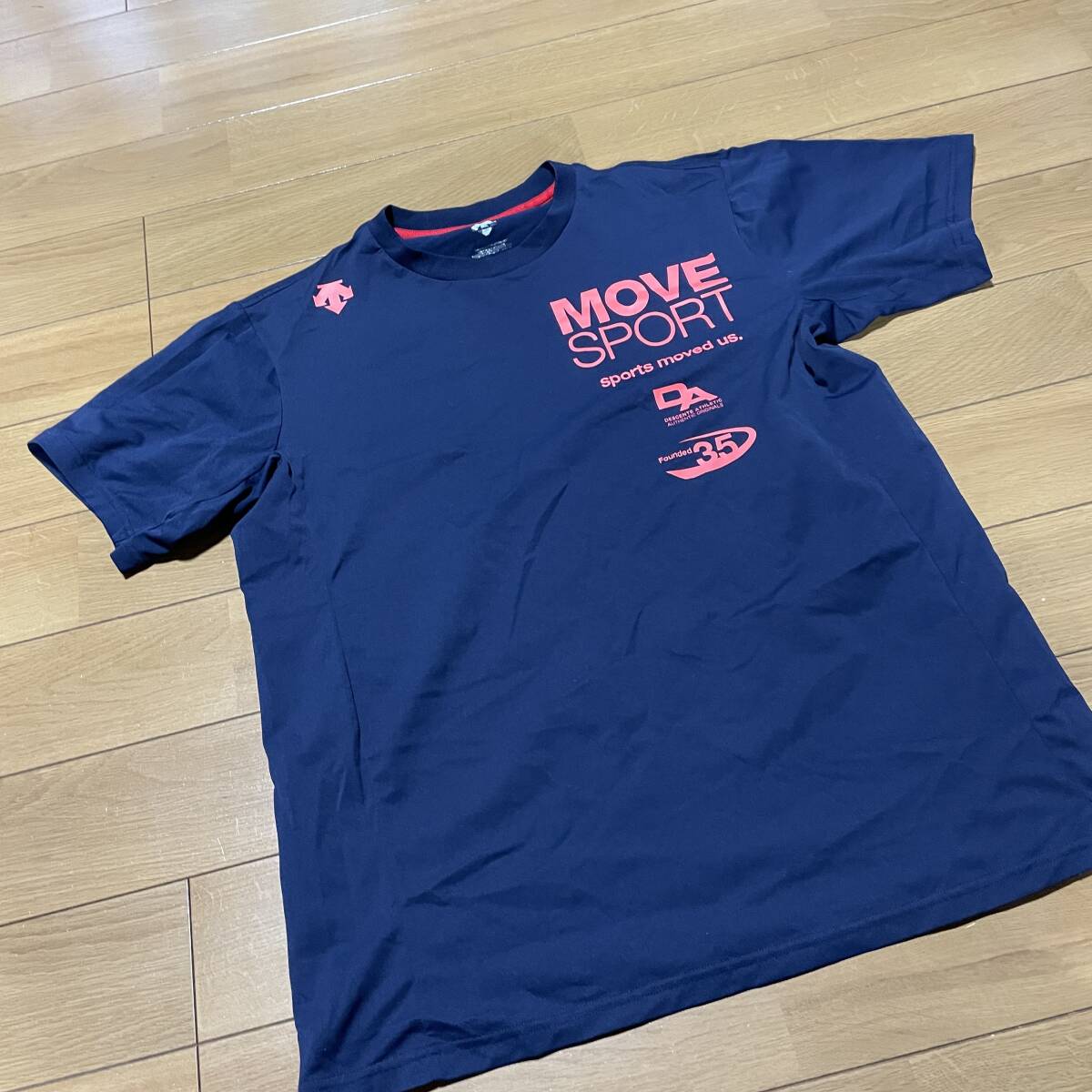 G-19 デサント（MOVE SPORT） サイズ L・紺！ DRY Tシャツの画像1