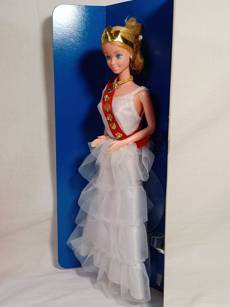 MATTEL「Royal Barbie」1期 箱入り 極美品 ENGLAND マテル ローヤル ワールド バービー イギリス 世界旅行 民族衣装 Barbie of the Worldの画像6