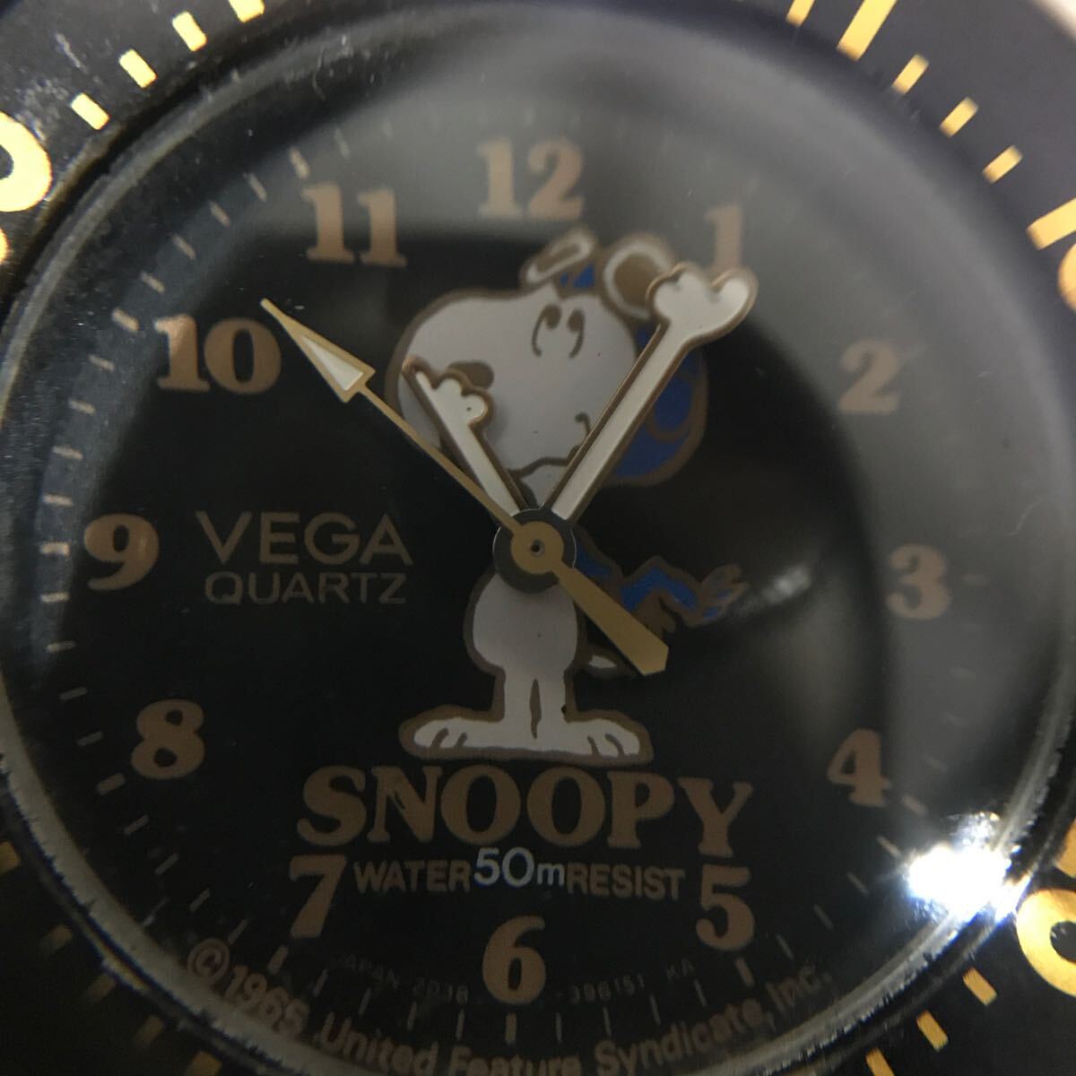  прекрасный товар VEGA SNOOPY Snoopy дайвер часы Vintage!