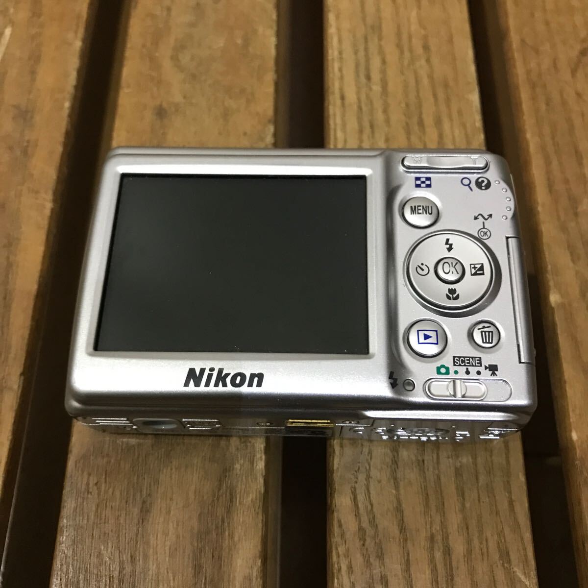 NIKON COOLPIX L12 ニコン クールピクス デジカメ ジャンク！の画像7