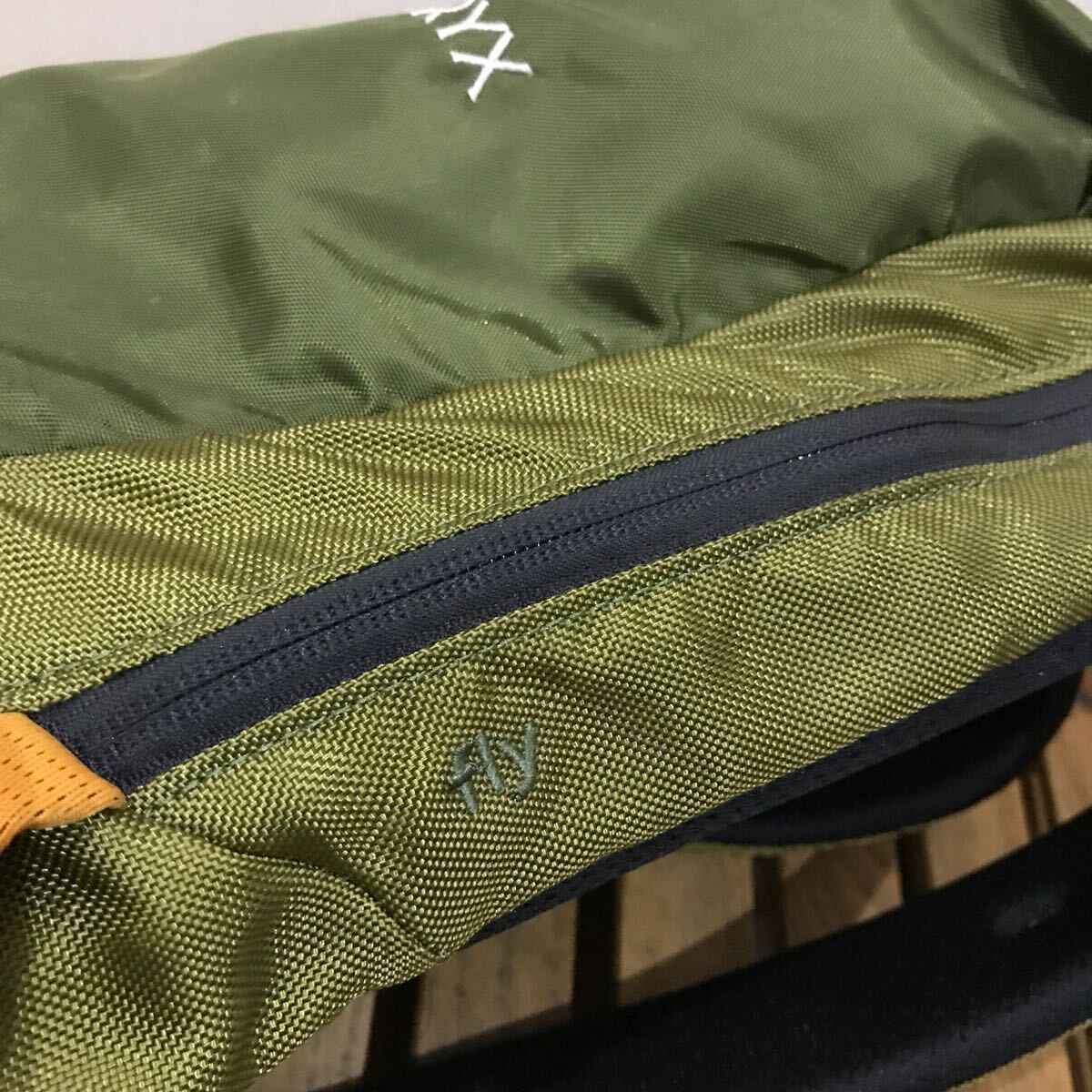 ARC'TERYX fly アークテリクス 小ぶりなリュック！