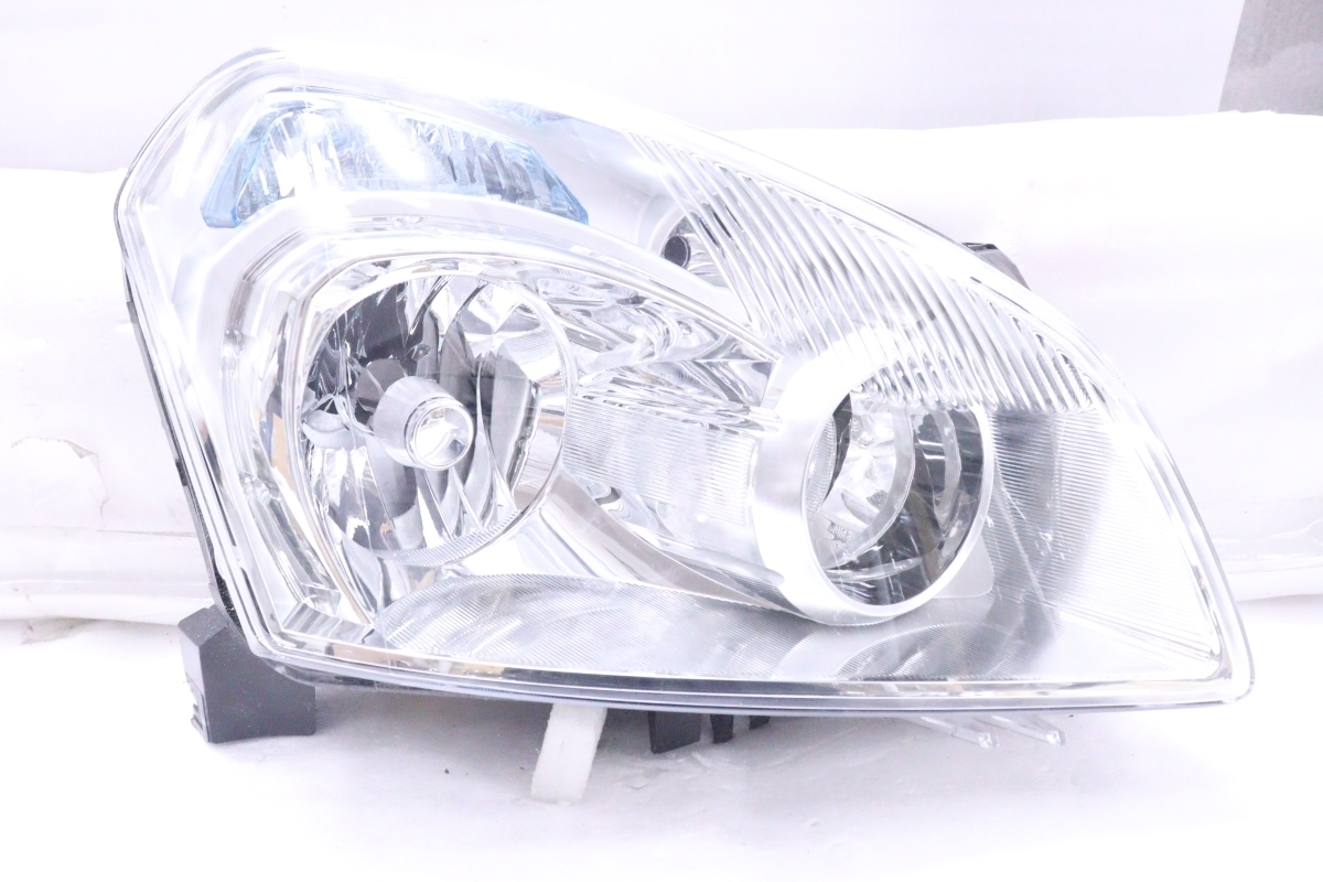 43-961★美品★HID J10 デュアリス★右ヘッドライト バラスト付 HELLA 26010 JD01B-G1 レべ欠品 メッキ 純正★日産 (QT)_画像1