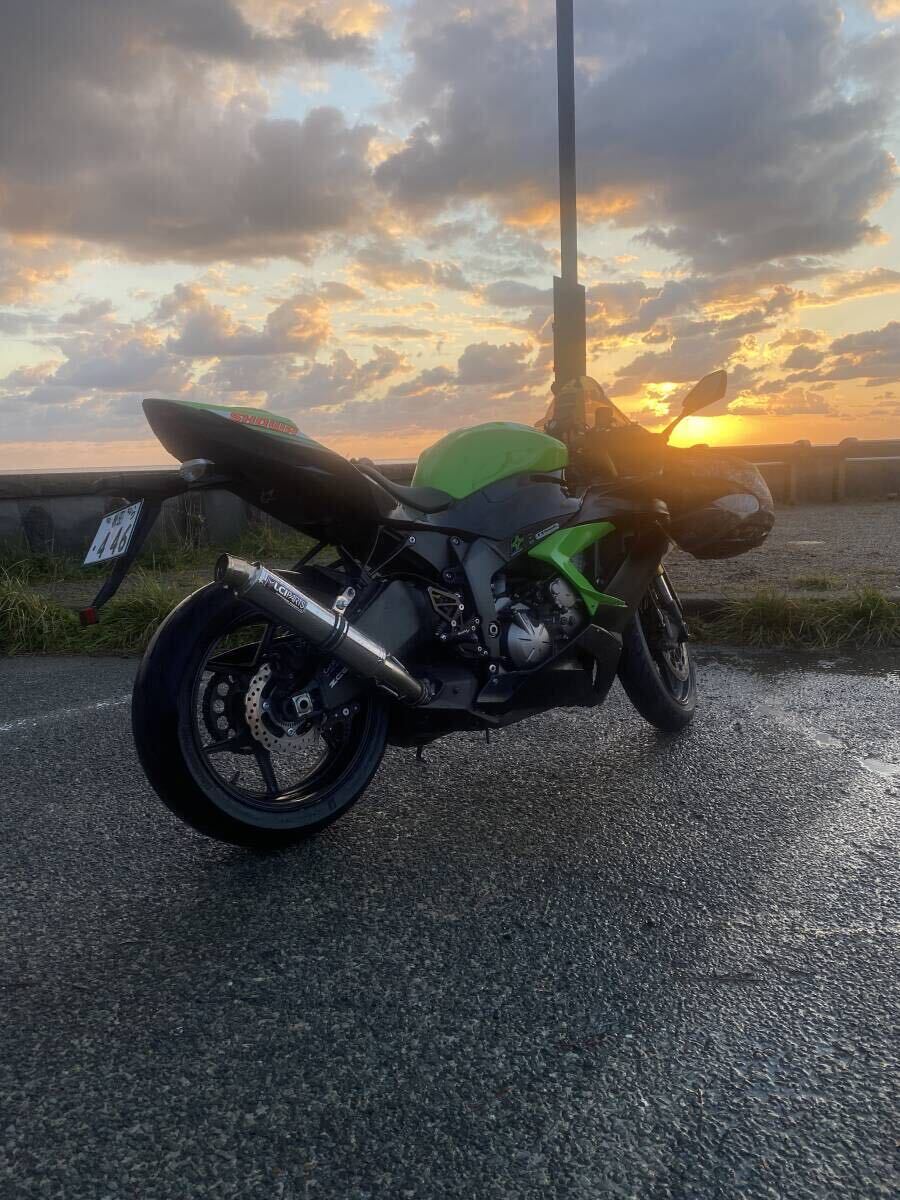 〔車検付〕高級パーツ付きninja ZX6R 2013 ニンジャ 636F Kawasaki おまけ付き 極上車の画像4