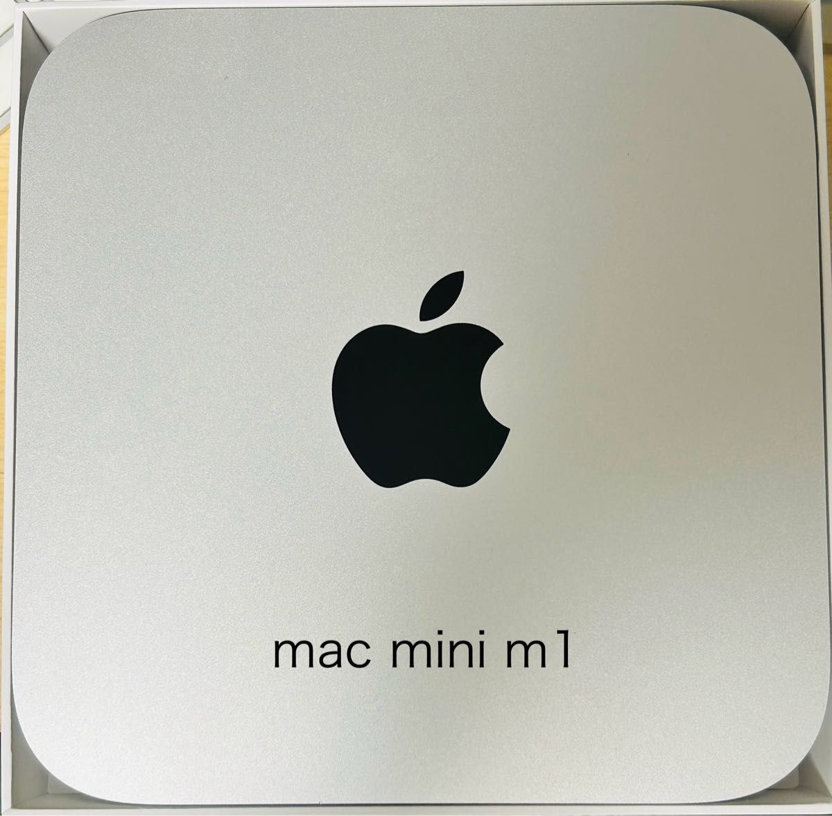 mac mini m1 2020 (8GB RAM 256GB SSDストレージ) シルバー mac mini m1 2020 (8GB RAM 256GB SSDストレージ) シルバー