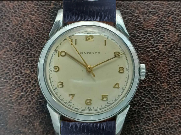 1950年代 LONGINES 最初期自動巻きムーブ&大型33mm径オールSS製ケースのドレスウォッチ！ 名機cal.22AS搭載！同年代純正BOX付属_画像2