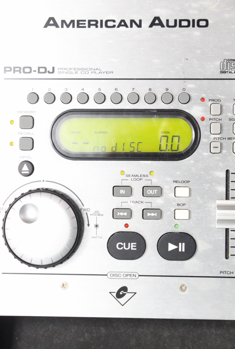 [to quiet ] * AMERICAN AUDIO PRO-DJ Q-D2 DJ set american audio hard case electrification only verification used present condition sale GA601GCG28