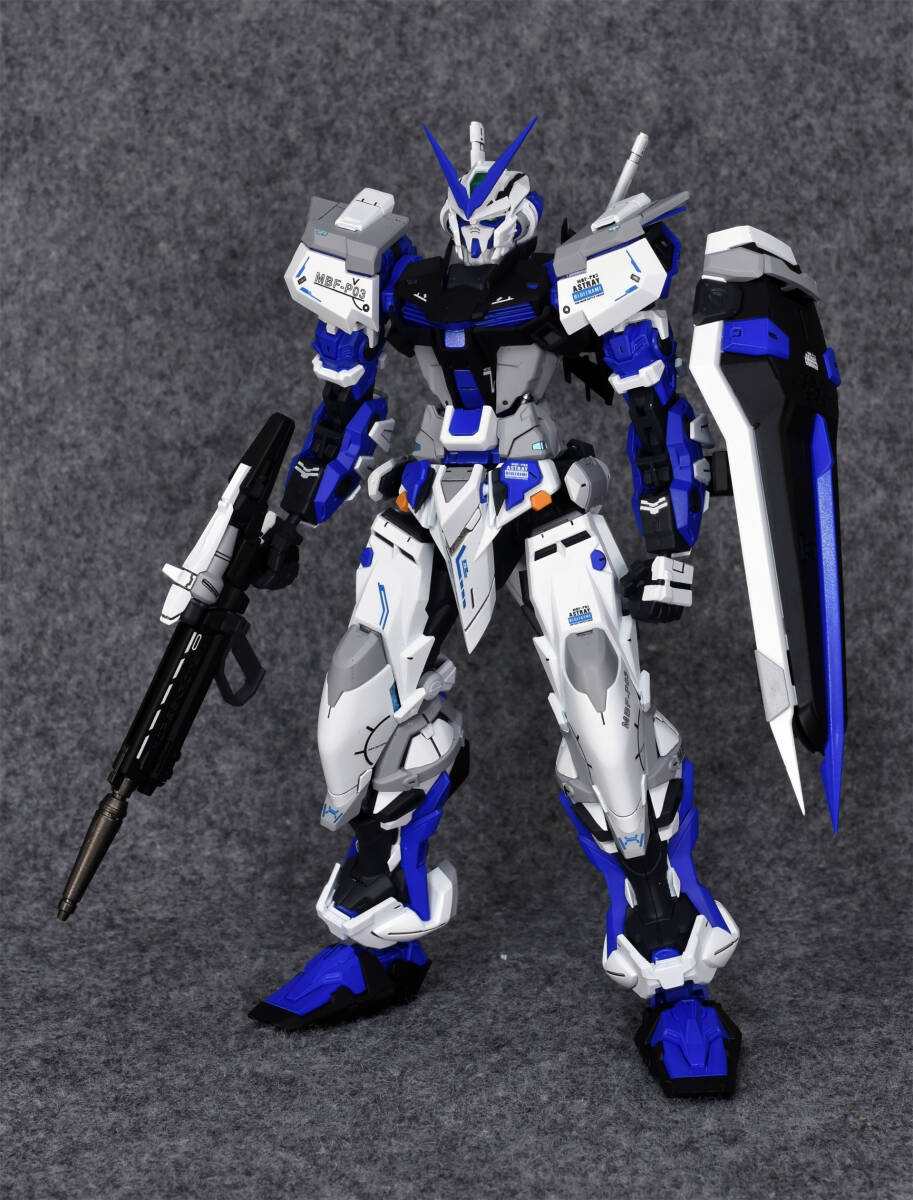 【MG 1/100 MBF-P03 ガンダムアストレイブルーフレーム Gundam Astray Blue Frame 徹底改修塗装完成品 機動戦士ガンダムSEED】36 -80_画像3