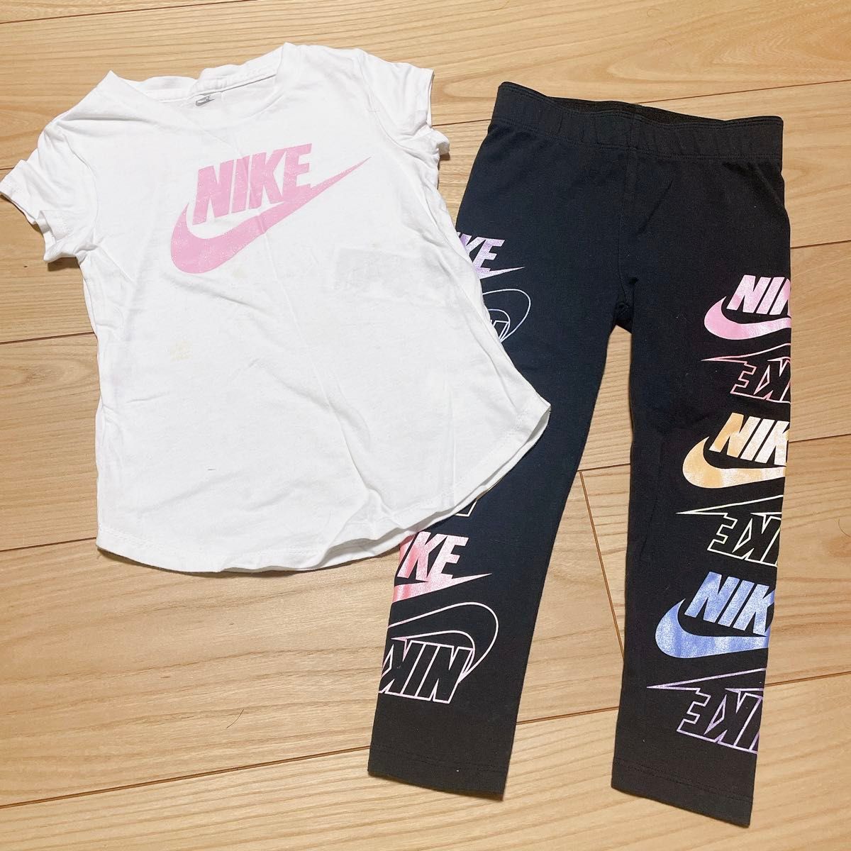 子供服 セット売り まとめ売り NIKE ナイキ 女の子 セット スポーツ  上下セット ナイキ ブラック ジャージ Tシャツ