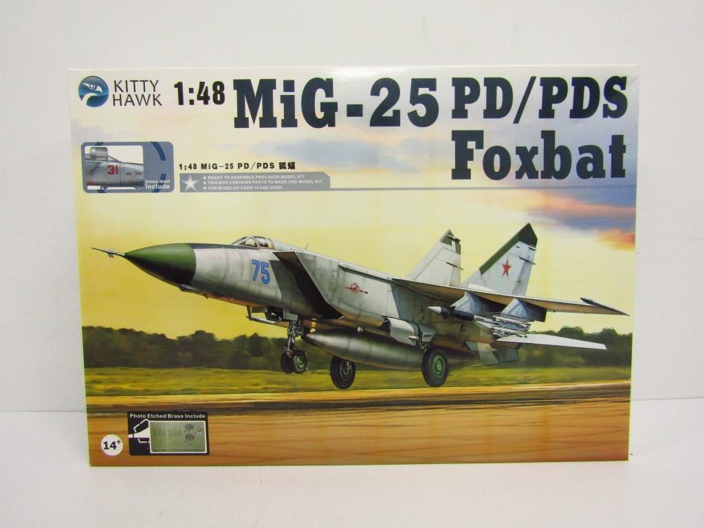 絶版 トミーテック技MIX1/144 スホーイSu-37 YELLOW13 絶版 トミーテック技MIX1/144 スホーイSu-37 YELLOW13