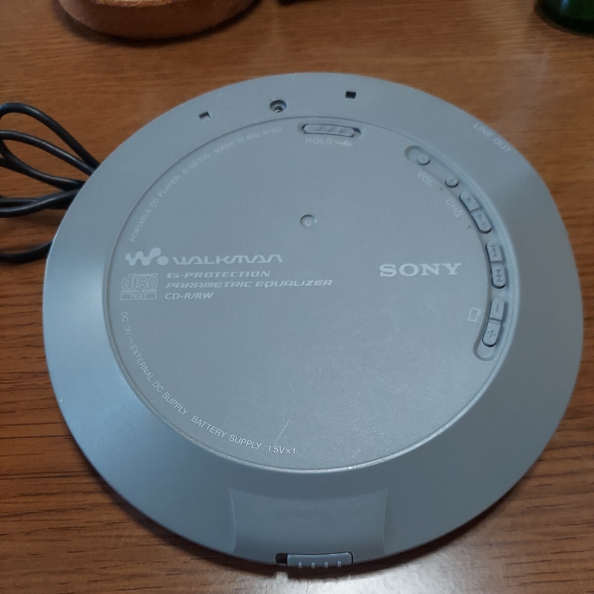 SONY CDウォークマン WALKMAN D-NE730の画像3