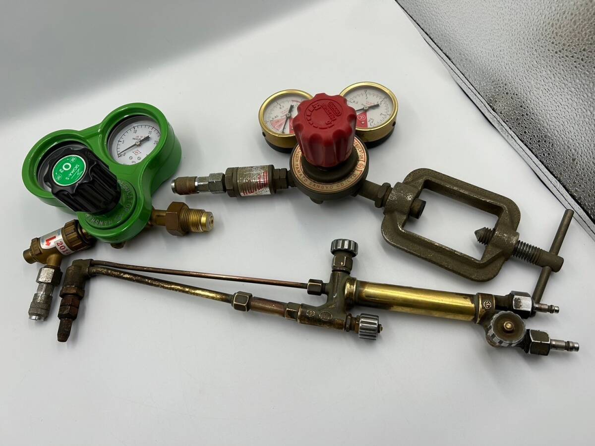 ガス切断機 レギュレーター各種 まとめて 溶接 工具 切断機の画像1