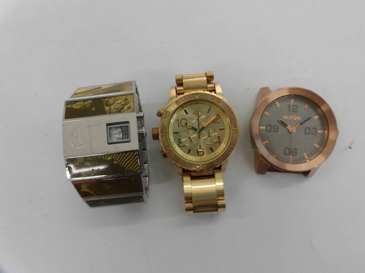 □ ニクソン QZ １４J/４２-２０（１６E）/８G メンズ腕時計 ３点 ジャンク品 □の画像1