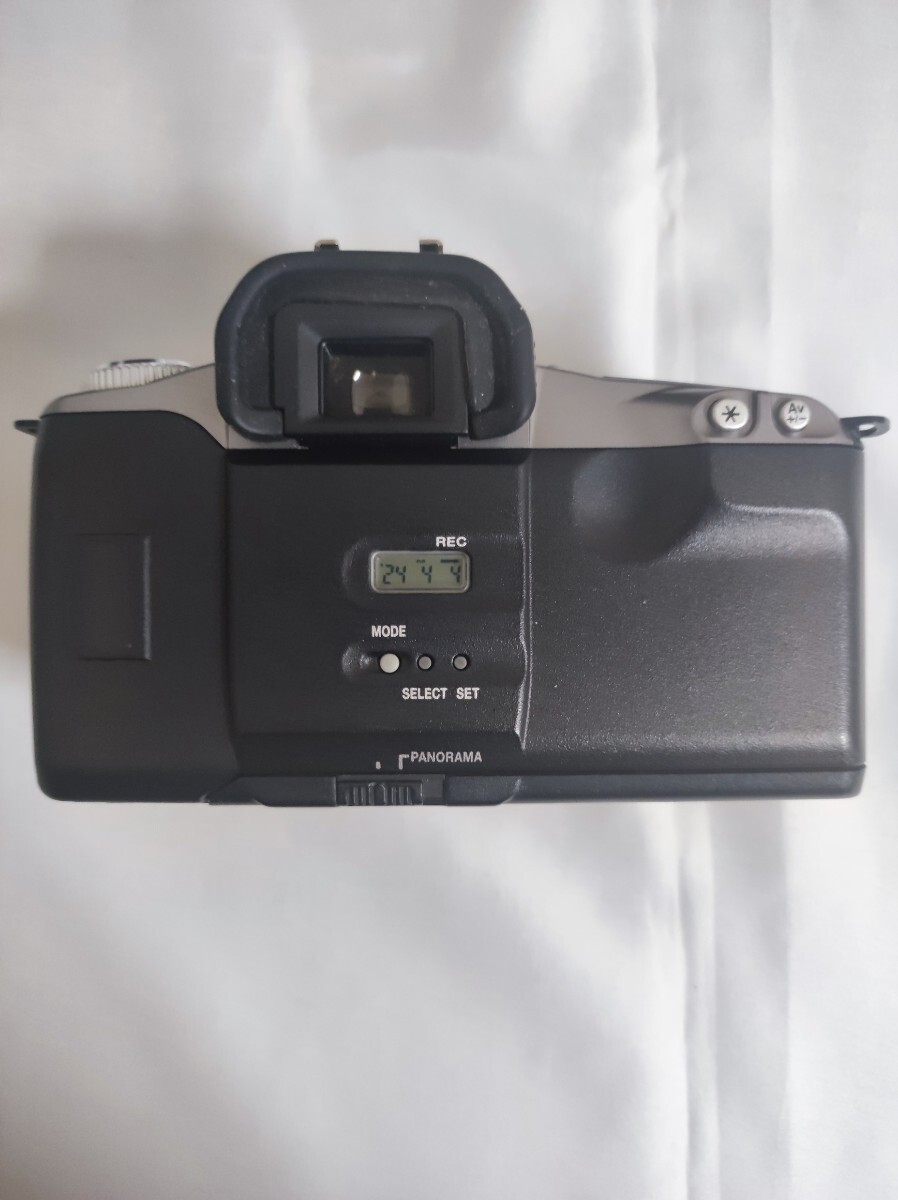 ★良品★CANON キャノン EOS Kiss III L + EF 28-90mm F4-5.6 V USM レンズ EW-60C レンズフード リモコン ストラップ バッグ 一式セットの画像2