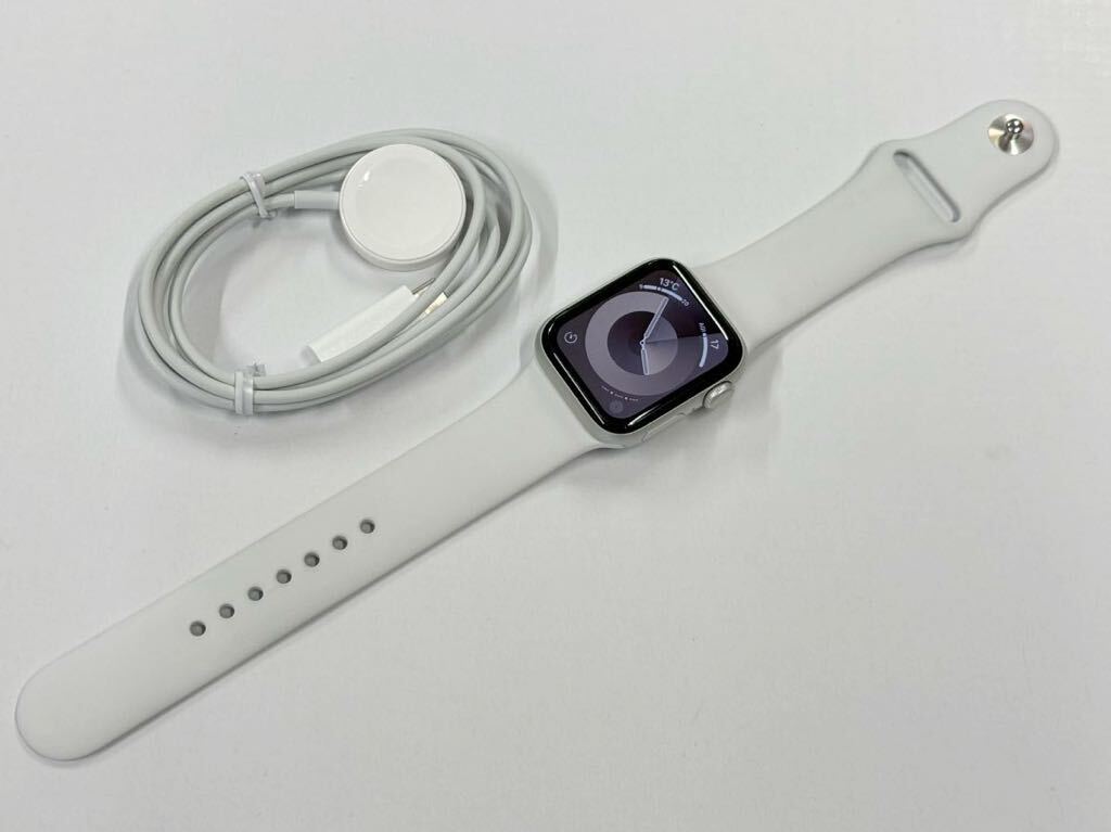 即決 Apple Watch SE2 40mm シルバーアルミニウム アップル 即決 Apple Watch SE2 40mm シルバーアルミニウム アップル