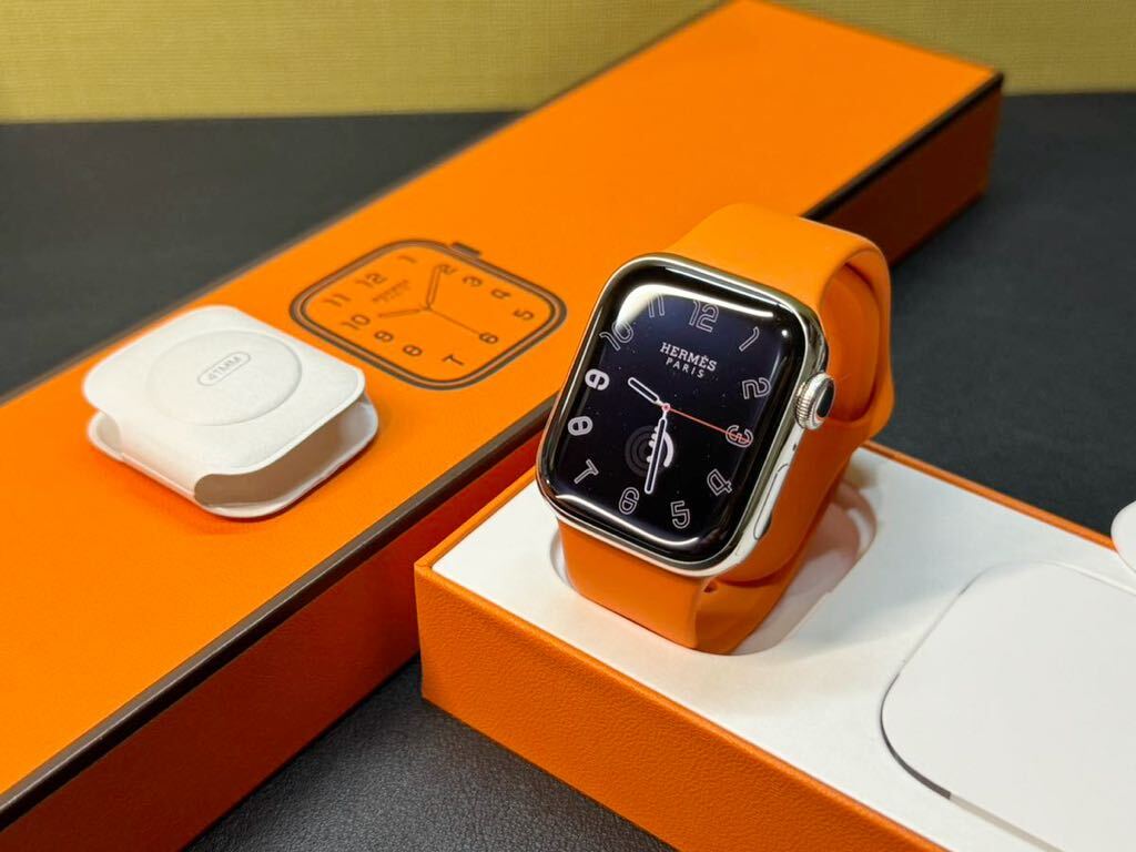 ★即決 ケア+ 美品 エルメス純正バンド Apple Watch series8 HERMES 41mm アップルウォッチ エルメス Cellular ステンレス シリーズ8 684の画像1