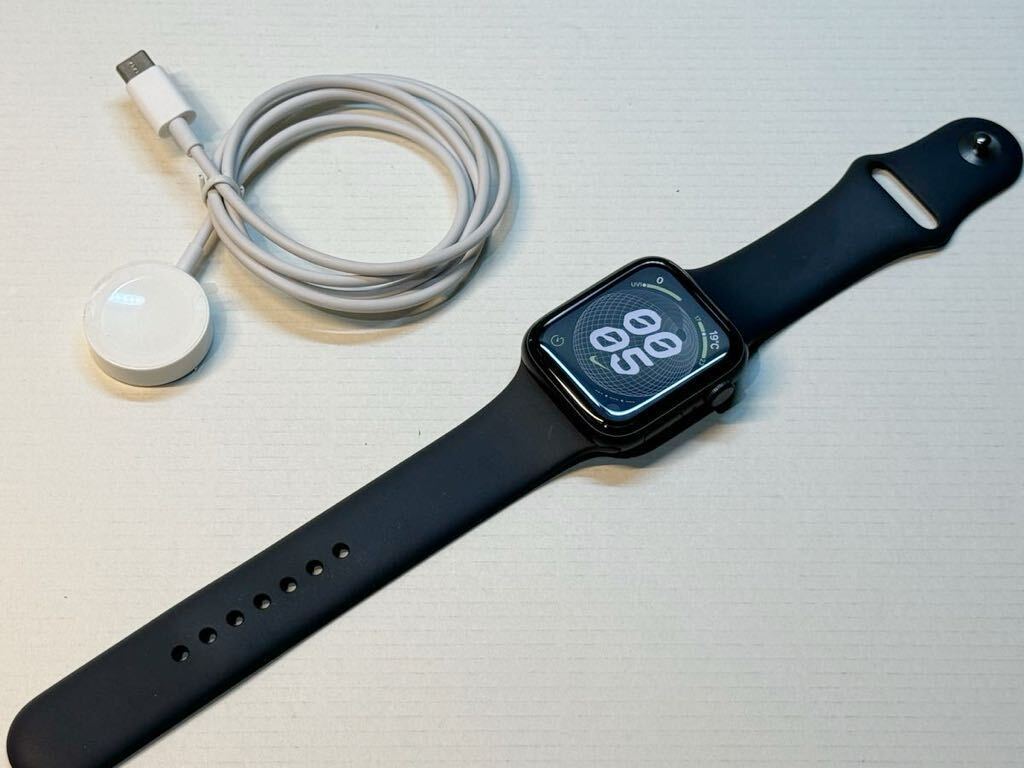 ☆即決 美品 Apple Watch SE2 44mm ミッドナイトアルミニウム アップルウォッチ GPSモデル 797_画像2