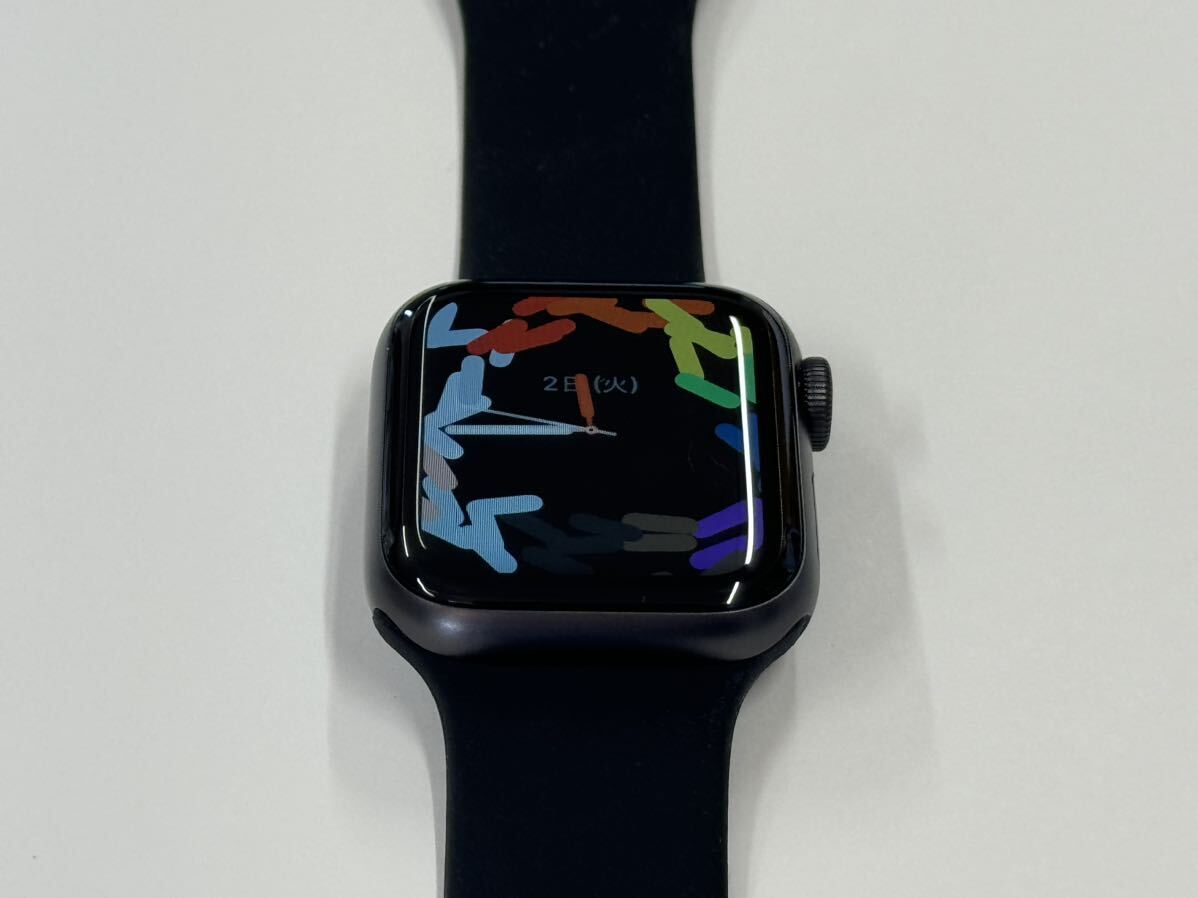 ☆即決 初めての方もおすすめ Apple Watch SE Nike 40mm スペースグレイアルミニウム アップルウォッチ Cellularモデル 593_画像3
