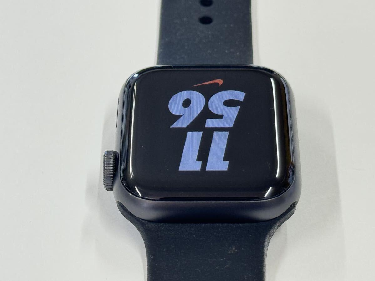 ☆即決 バッテリー100% Apple Watch SE Nike 40mm スペースグレイアルミニウム アップルウォッチ GPSモデル 602_画像5
