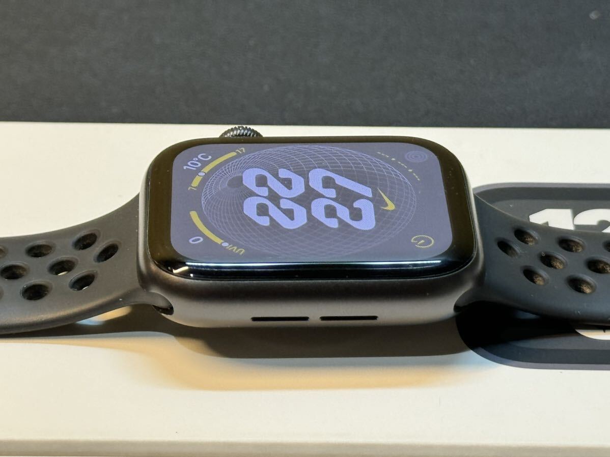 即決 オススメ Apple Watch SE 44mm スペースグレイアルミニウム 即決 オススメ Apple Watch SE 44mm スペースグレイアルミニウム