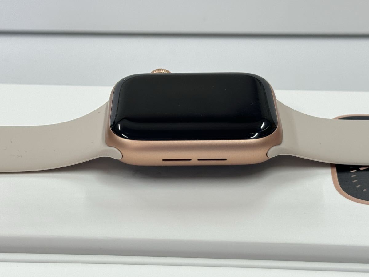 ☆即決 ケア+ Apple Watch series6 44mm ゴールドアルミニウム アップルウォッチ GPSモデル シリーズ6 801の画像6