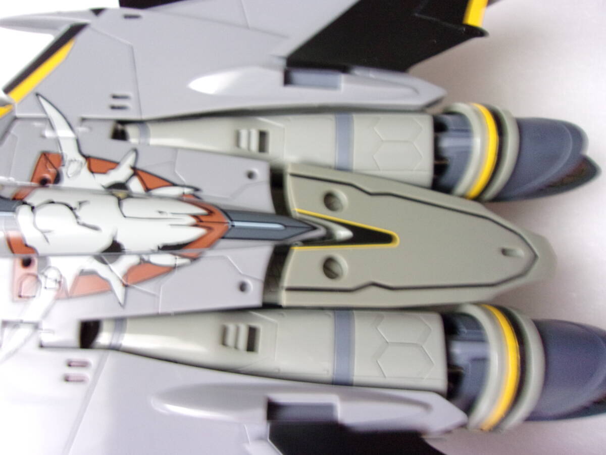 ジャンク品 DX超合金 VF-25S メサイアバルキリー オズマ・リー機 （旧版） 中古 現状品 / マクロスF マクロス フロンティア