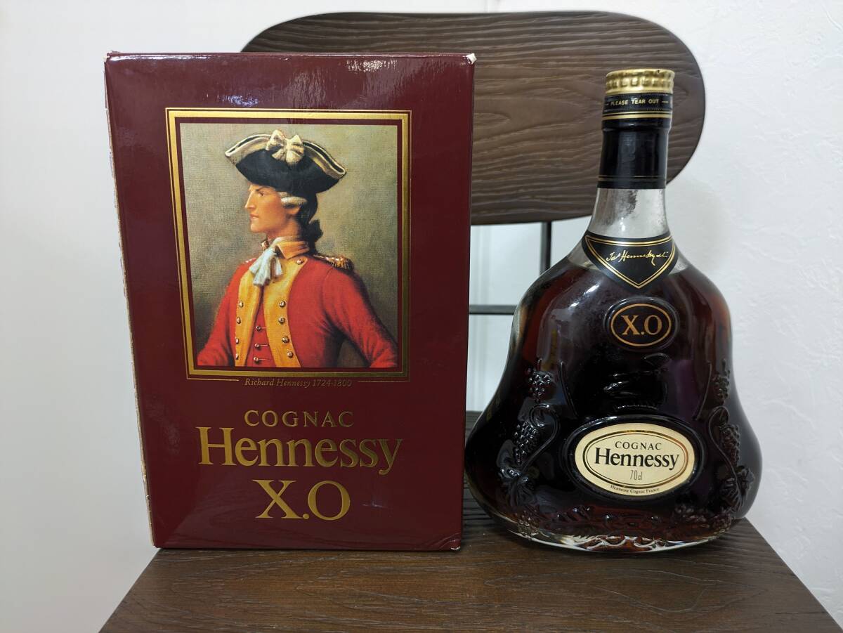 未開栓 Hennessy ヘネシー COGNAC X.O クリアボトル 金キャップ 40% 750ml ブランデー_画像1