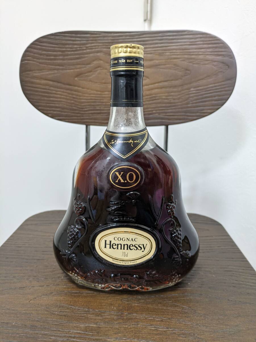 未開栓 Hennessy ヘネシー COGNAC X.O クリアボトル 金キャップ 40% 750ml ブランデー_画像2