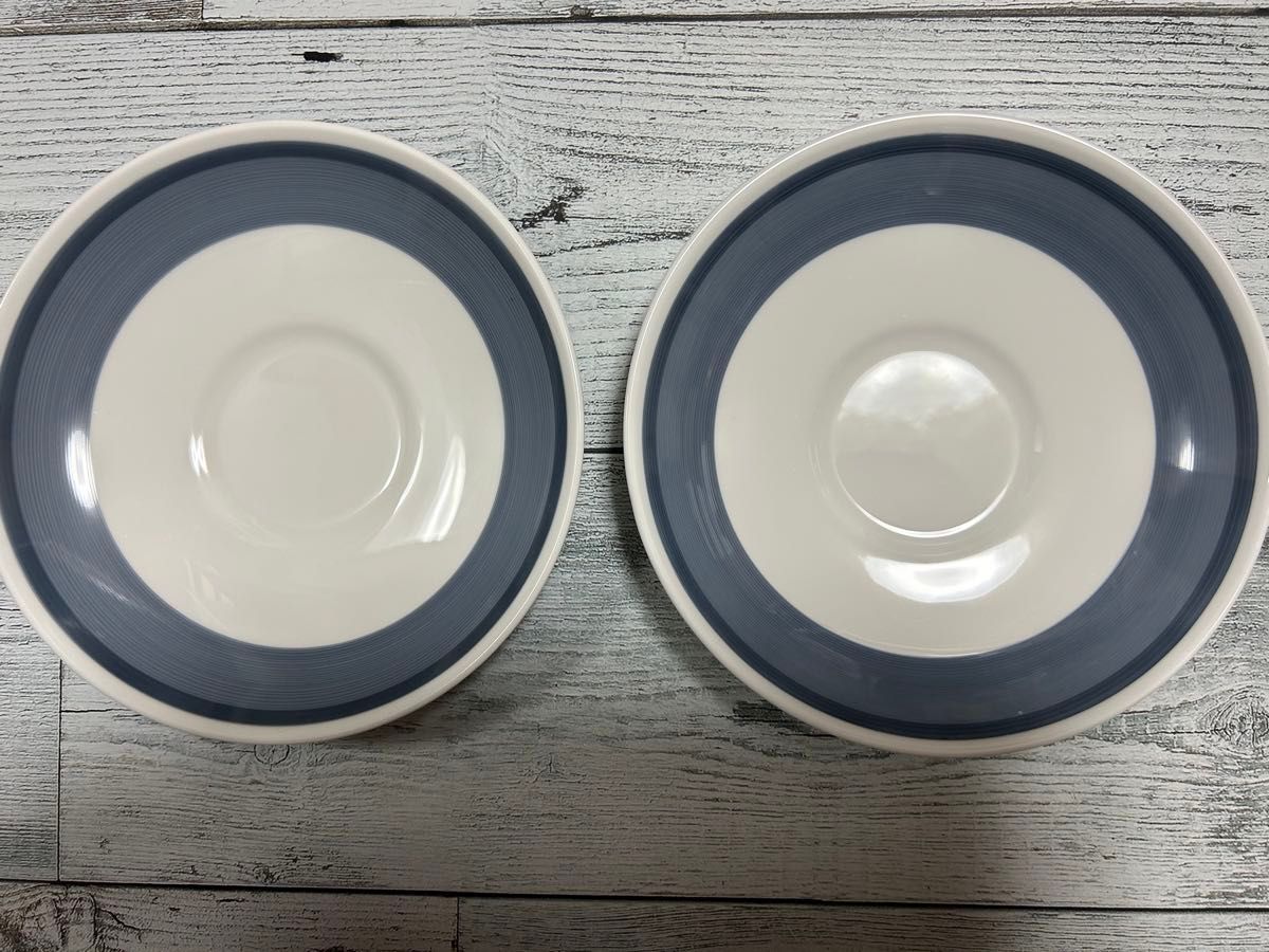 ☆箱無し美品☆廃盤品☆WEDGWOOD/GLEN MIST☆カップ&ソーサー2客セット☆黒壺印