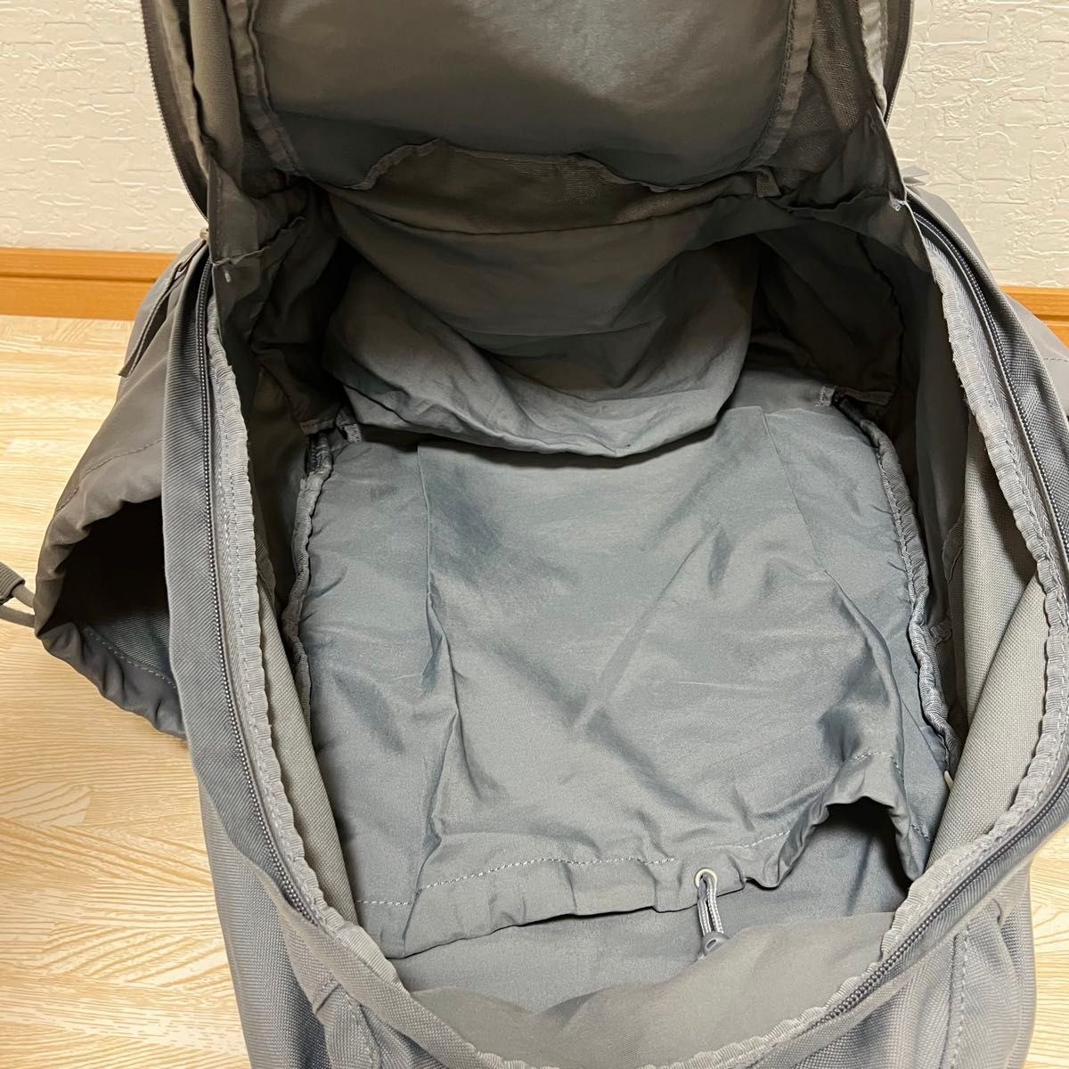NIKE Kobe Mamba XI Backpack 大容量 バックパック　グレー　ウィメンズ