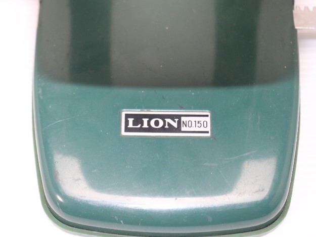 LION PUNCH NO.150 ライオン 事務器 パンチ 2穴 文具 文房具 穴あけ 事務用品 アンティーク レトロ_画像6