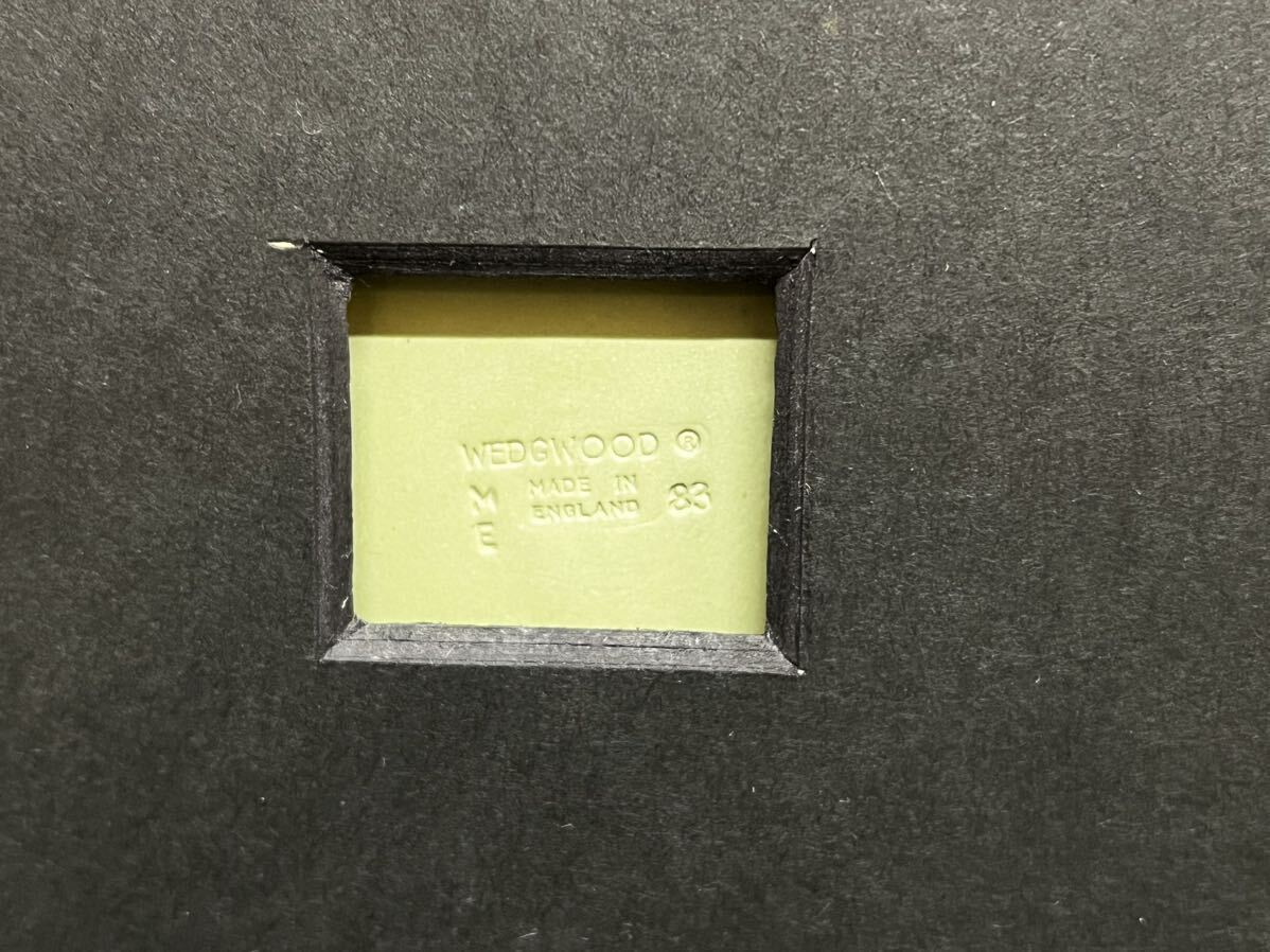 A466 美品 WEDGWOOD ウェッジウッド ジャスパー ペールブルー セージグリーン 陶板 額装 小物入れ ジュエリーボックス 3点の画像3