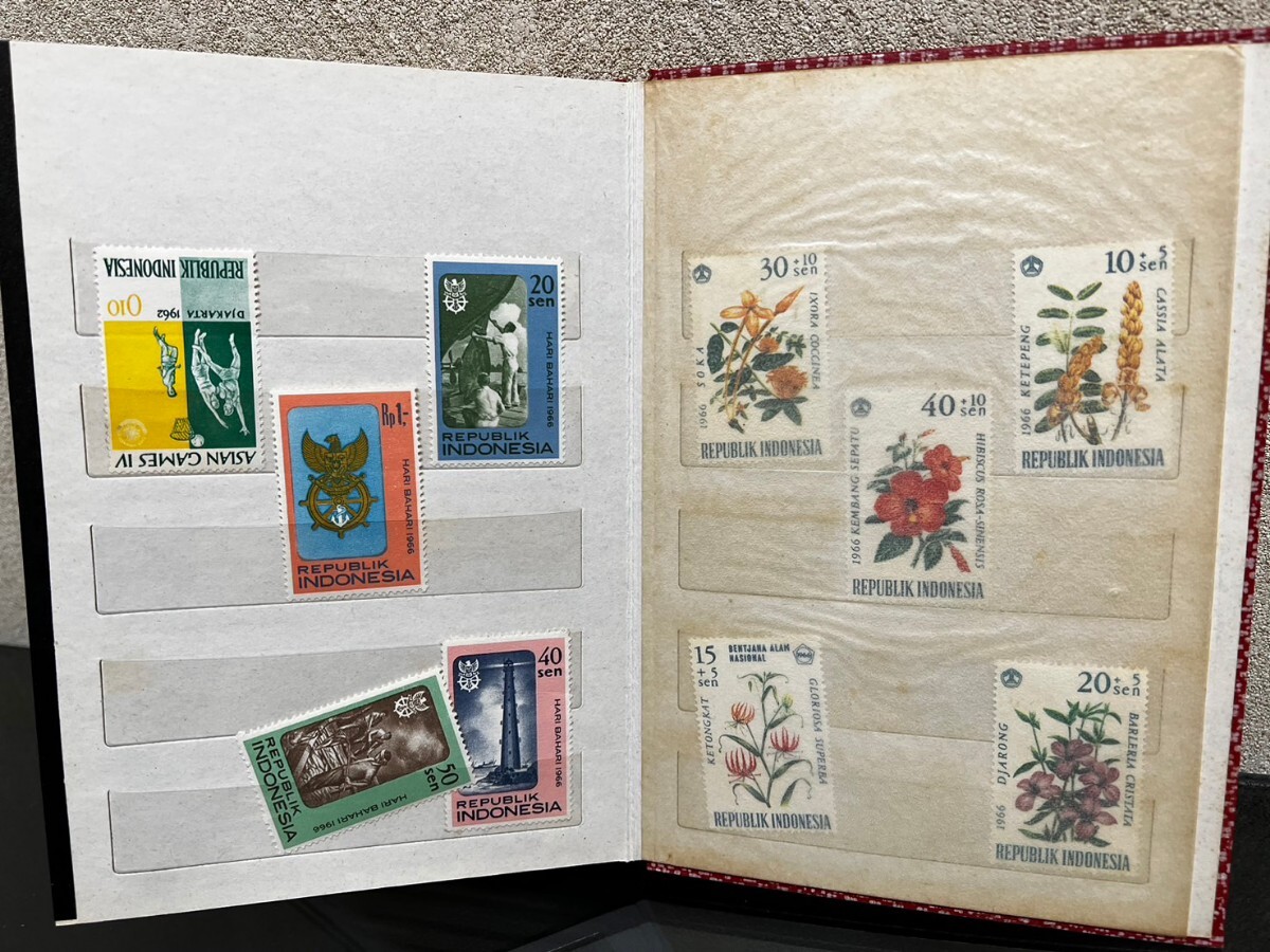未使用 世界の切手 343枚 大量まとめ フランス ネパール バングラディッシュ インド マーシャル諸島共和国 カメルーン などの画像10