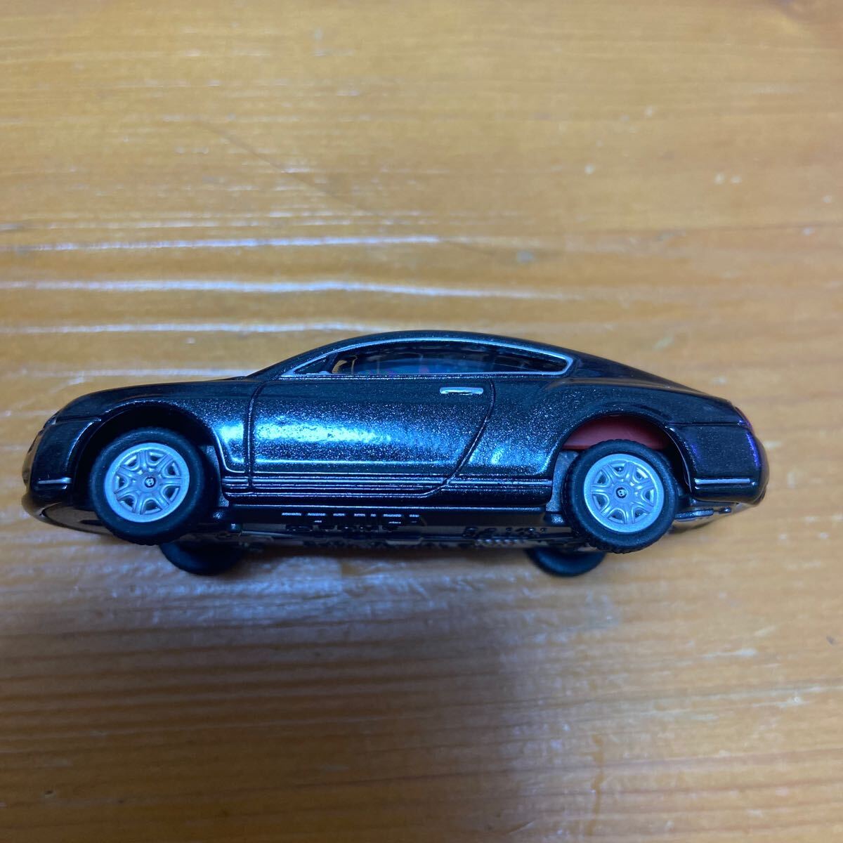 トミカリミテッド トミー ミニカー ダイキャスト BENTLEY CONTINENTAL GT ベントレー コンチネンタル 1/61の画像4