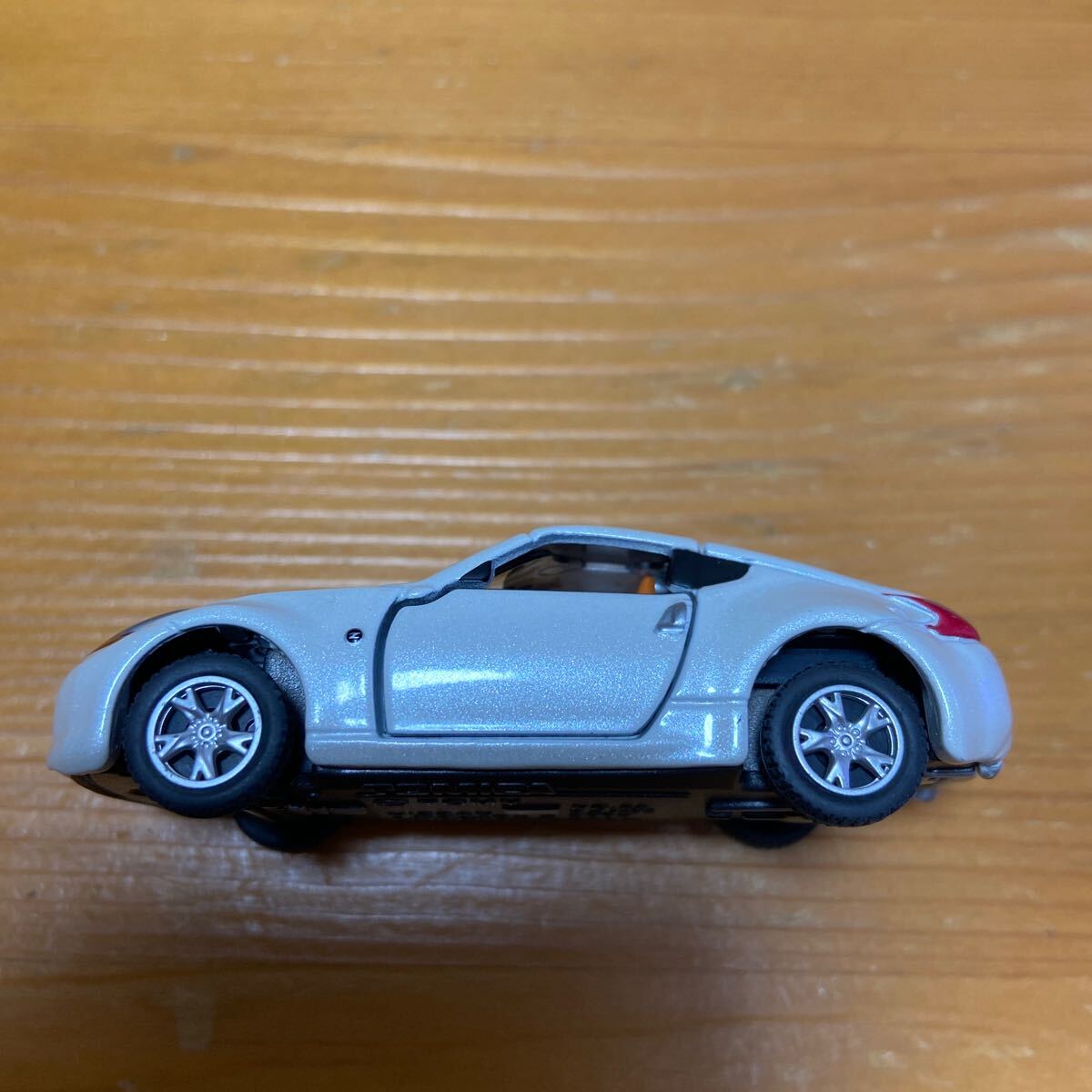 トミカリミテッド トミー ミニカー ダイキャスト ニッサン フェアレディ Z NISSAN FAIRLADY Z Z34 スポーツカー 1/57_画像4