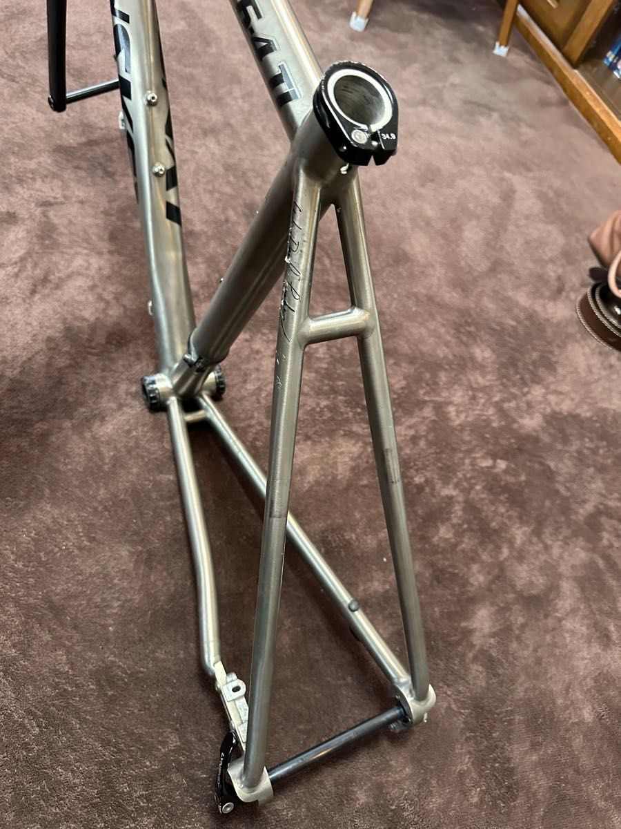 Lynskey helix proリンスキー ヘリックス プロ Sサイズ チタン　フレーム