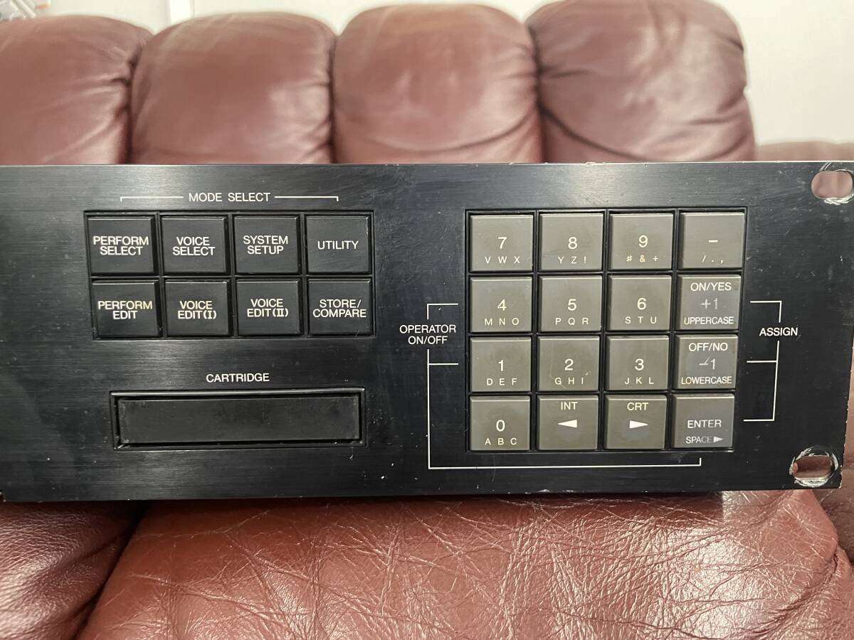 YAMAHA TX802 通電確認済み 音源モジュール！FMシンセサイザー FMTONE GENERATOR _画像3